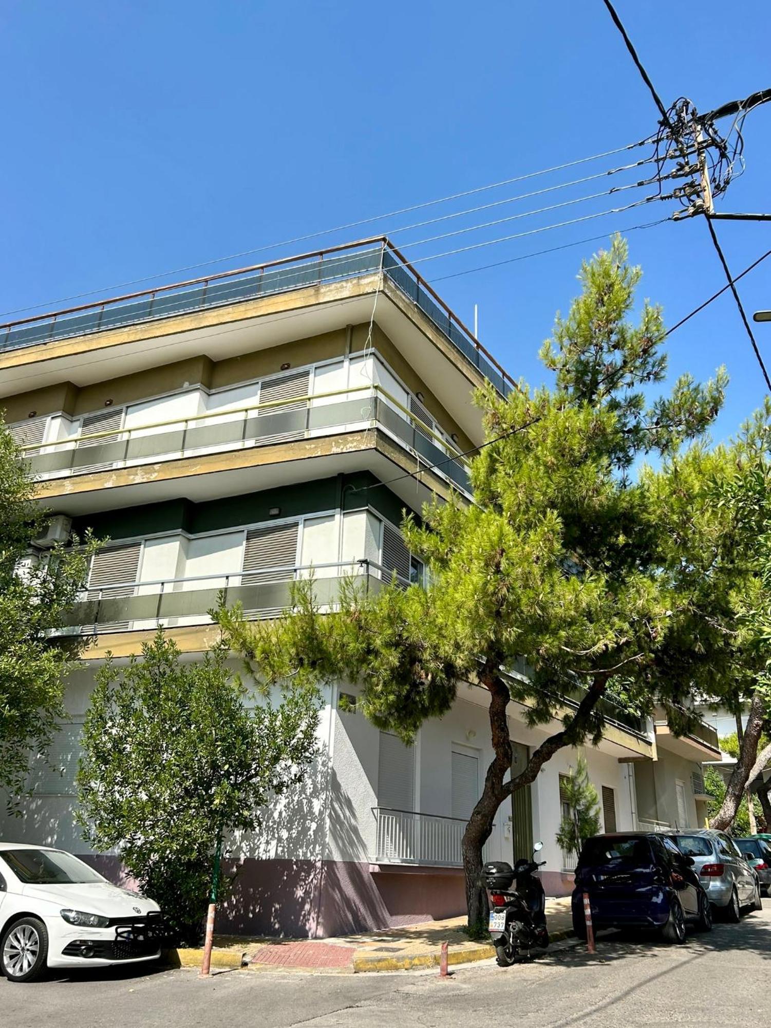 Beautiful Apartment Next To Metro Station Athens Exterior photo